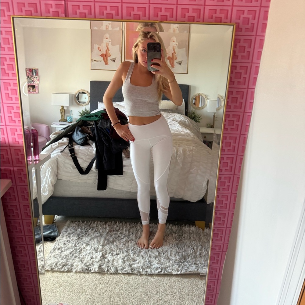 Lululemon Clear The Court HR Tight 28" size 6 brand new!